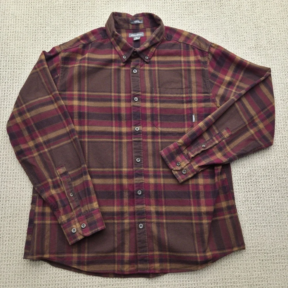 Lot of 2 Eddie Bauer Mens XL Classic Fit‎ Plaid Long Sleeve Button Down Shirts